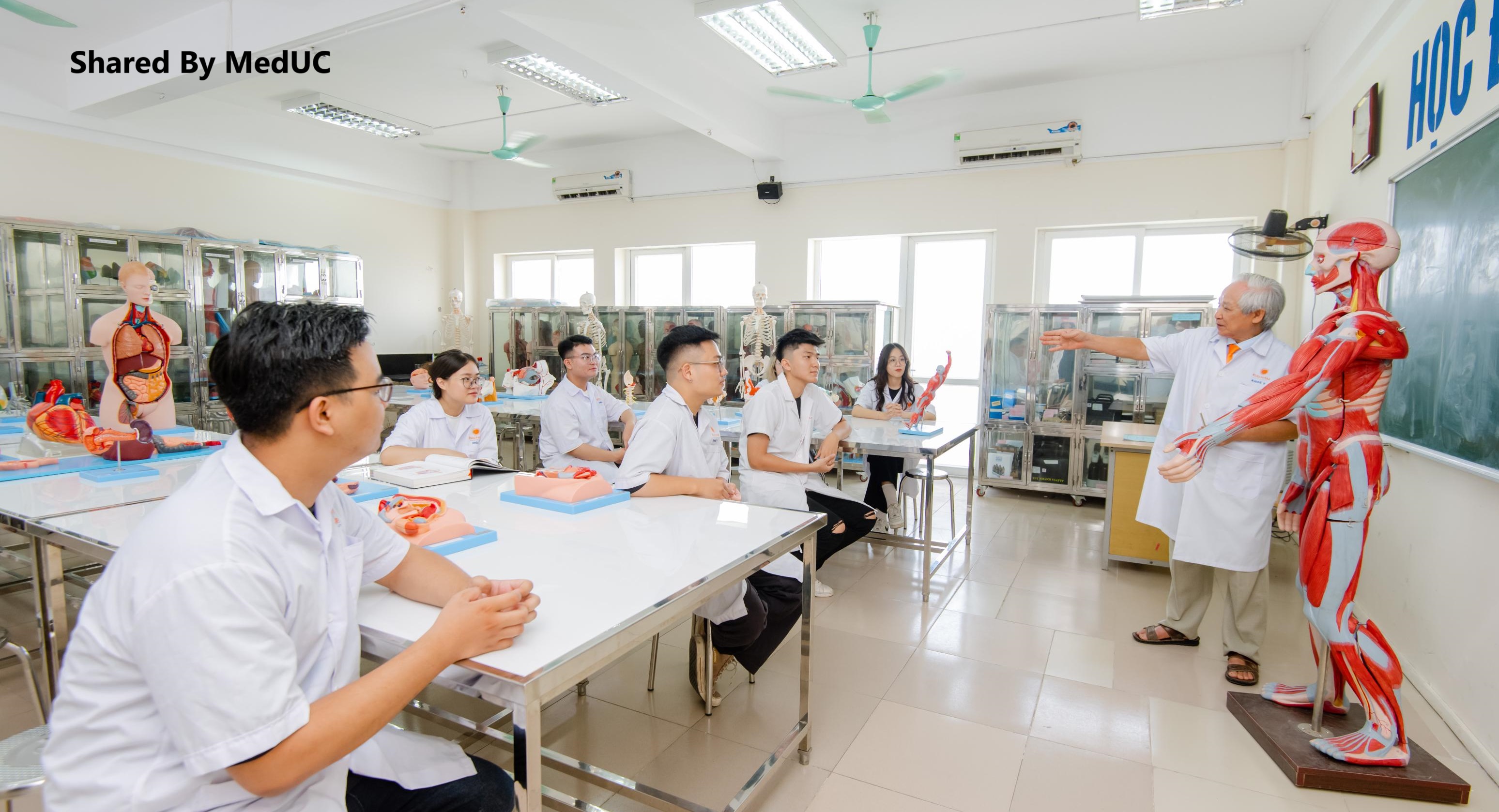 bi-quyet-3-cach-hoc-tot-mon-giai-phau-danh-cho-sinh-vien-y