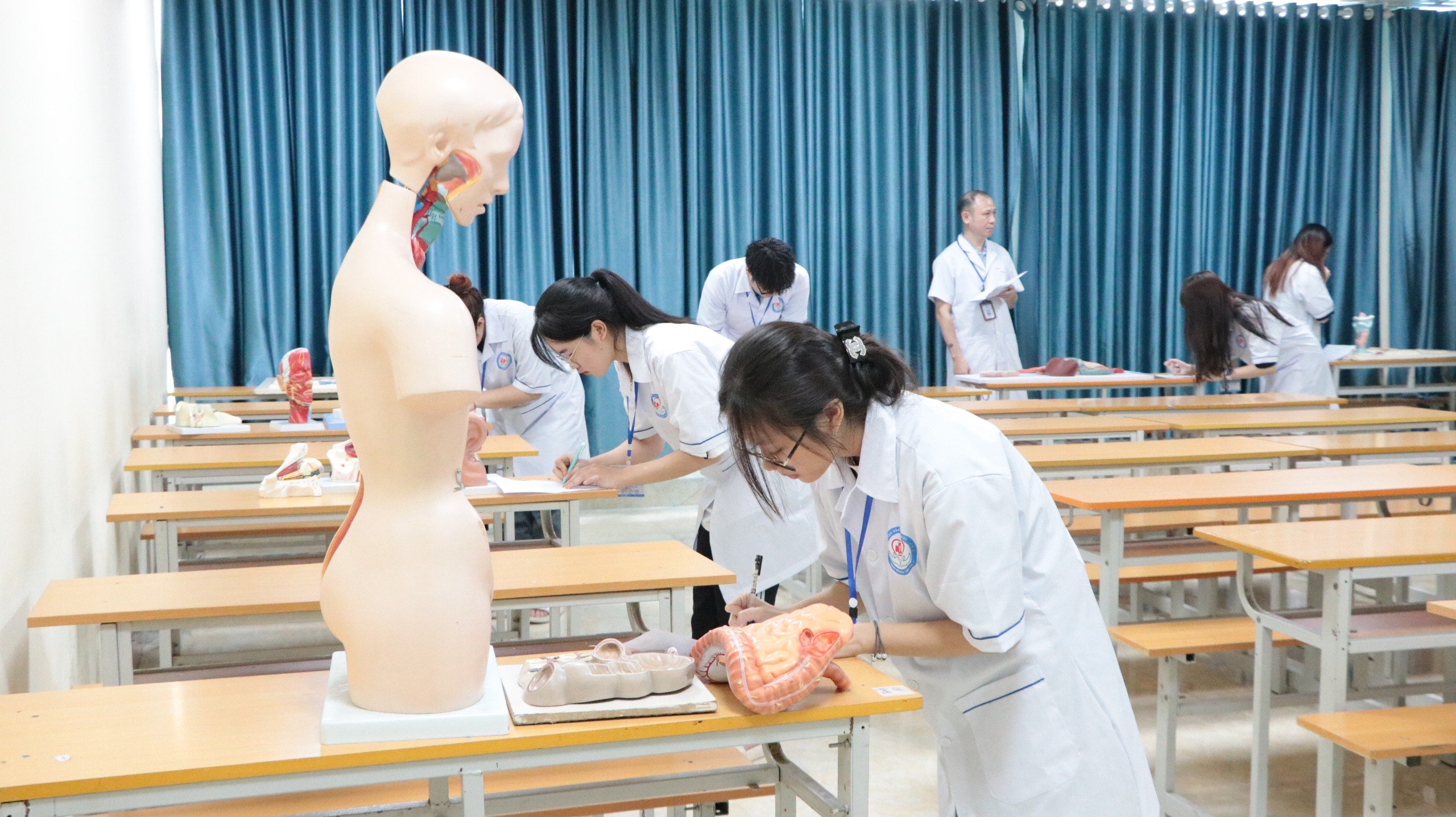 kinh nghiệm thi chạy trạm giải phẫu